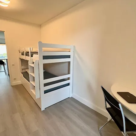 - 4 People - Sea View - Parking - Swimming Pool Appartement *